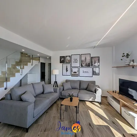 Lux Penthouse Valentino Golf Iii Vm49 *